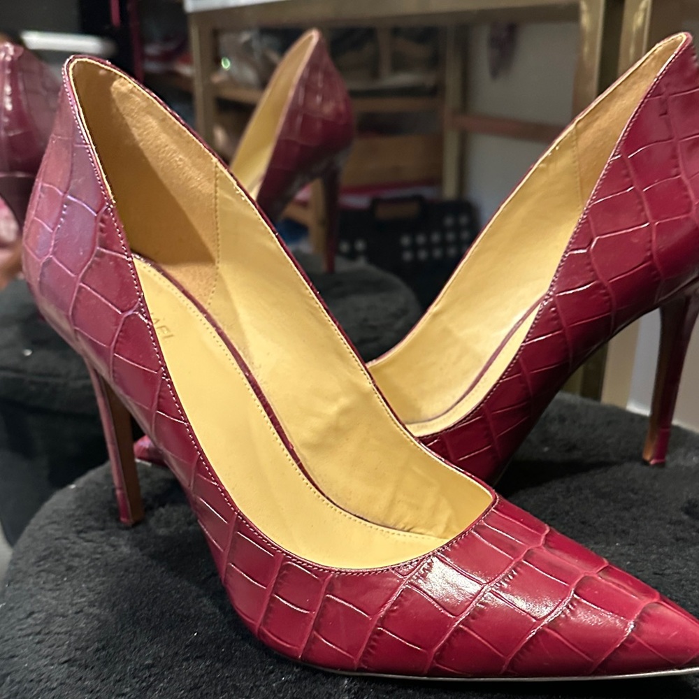 Michael Kors Burgundy Croc-Embossed Heels